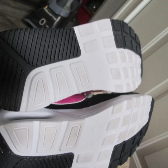 new NIKE AIR MAX SC Honeydew fuchsia Shoes Sz 6.5 - Picture 7 of 16